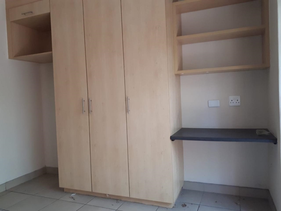 2 Bedroom Property for Sale in Mooivallei Park North West